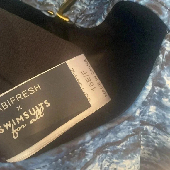 Gabifresh Swimsuit for All - one piece swim suit - belted - cup size E/F suit 16 - Picture 5 of 8